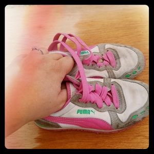 Puma kid shoes